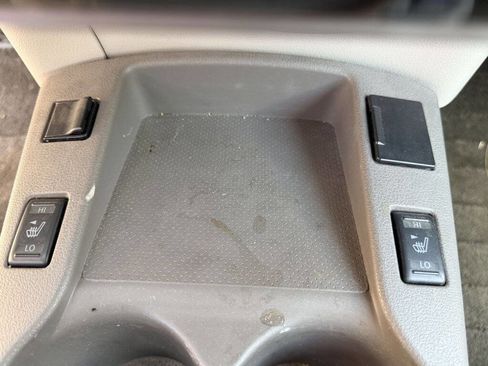 Used 2014 Nissan Leaf SV w/ Premium Package image 21