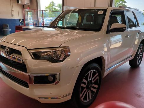 Used 2016 Toyota 4Runner Limited AWD/4WD image 1