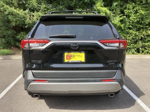 Used 2025 Toyota RAV4 Limited w/ Advanced Technology Package AWD/4WD image 24