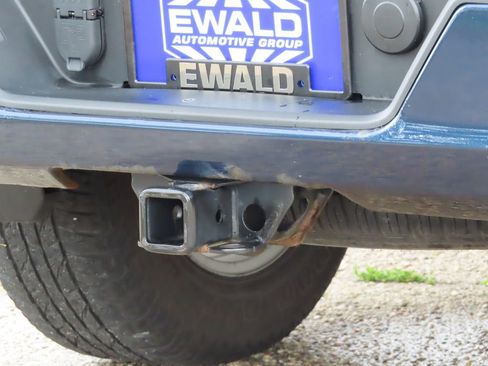 Certified 2020 Chevrolet Silverado 1500 RST AWD/4WD image 17