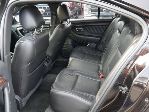 Used 2013 Ford Taurus Limited image 24