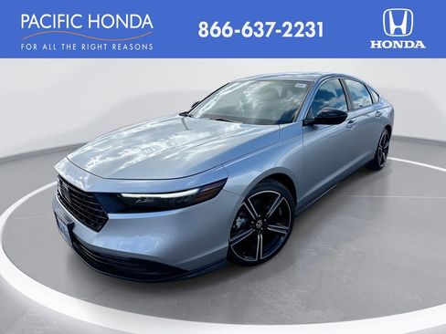 Used 2024 Honda Accord Sport image 1