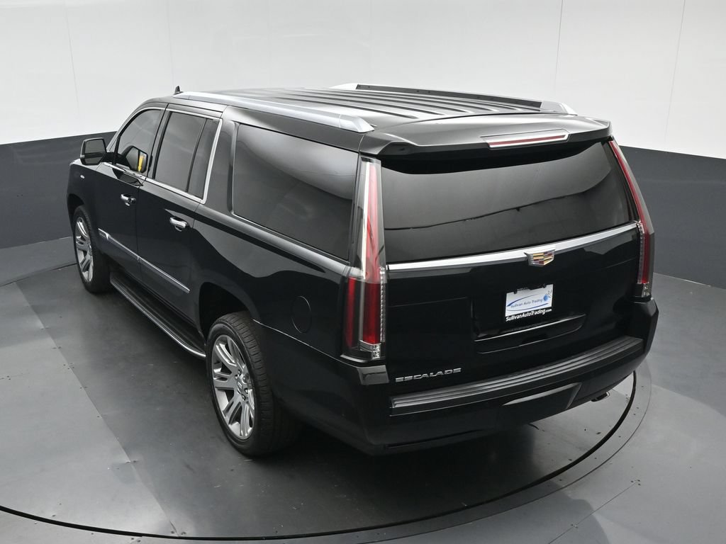 Used 2017 Cadillac Escalade ESV Premium Luxury AWD/4WD image 74