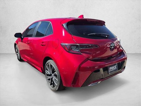 Used 2022 Toyota Corolla XSE FWD image 5