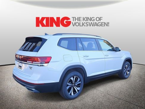 New 2026 Volkswagen Atlas SE image 3