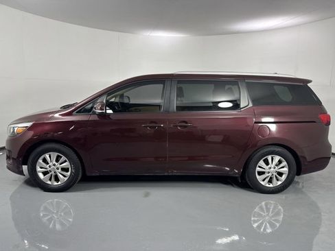 Used 2016 Kia Sedona LX w/ LX Convenience Package image 30