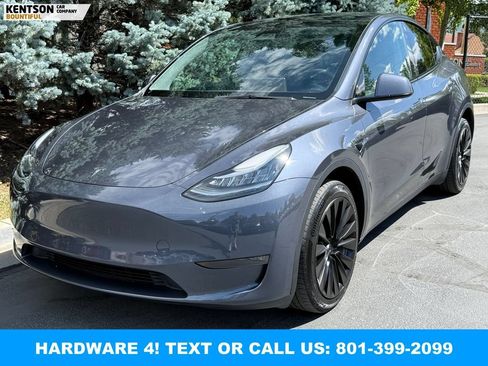 Used 2023 Tesla Model Y Long Range AWD/4WD image 3