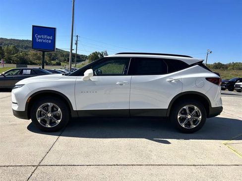 New 2025 Chevrolet Blazer LT w/ Convenience Package image 7