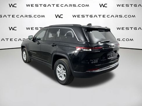 Used 2023 Jeep Grand Cherokee Laredo image 52