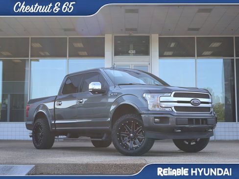 Used 2018 Ford F150 Platinum w/ Equipment Group 701A Luxury AWD/4WD image 2