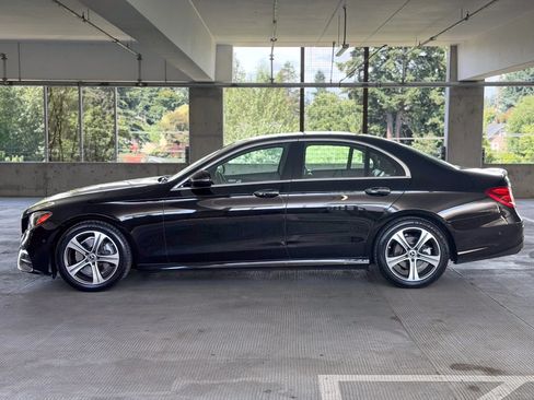 Used 2018 Mercedes-Benz E 300 image 8