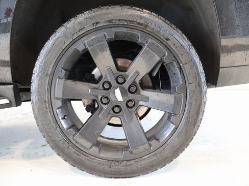 Certified 2020 Cadillac Escalade Luxury image 49