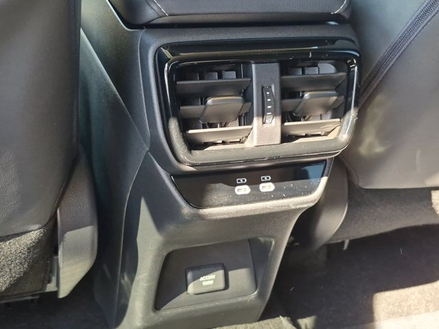 Used 2025 Lexus RZ 300e FWD image 29