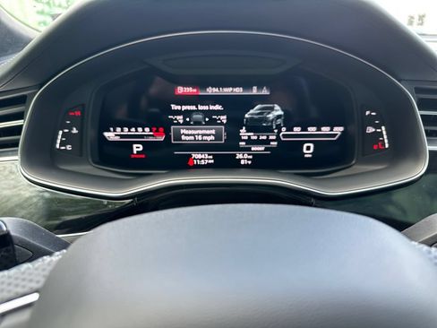 Used 2021 Audi RS Q8 AWD/4WD image 22