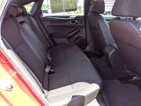 Used 2025 Honda Civic Sport image 29