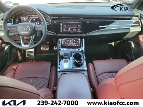 Used 2025 Audi SQ8 Prestige AWD/4WD image 17