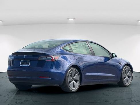 Used 2023 Tesla Model 3 Standard Range RWD image 7