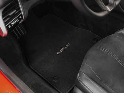 Used 2018 Acura NSX AWD/4WD image 40