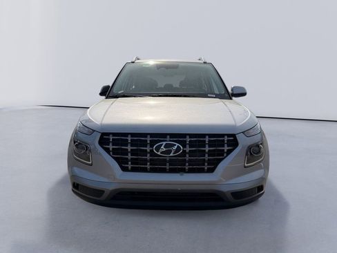 New 2026 Hyundai Venue SEL FWD image 8