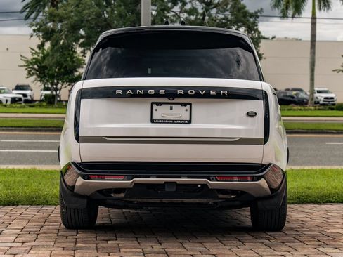 Used 2023 Land Rover Range Rover SE AWD/4WD image 4