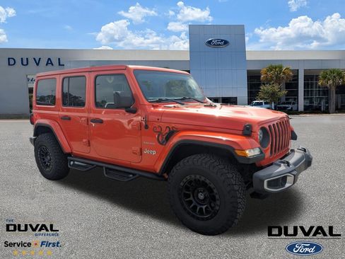 Used 2018 Jeep Wrangler Unlimited Sahara image 1