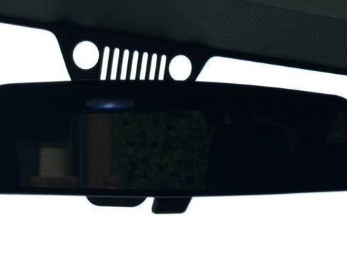 Used 2012 Jeep Wrangler Unlimited Sahara w/ Dual Top Group image 28