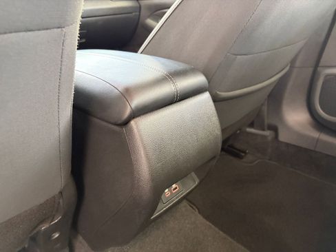 Used 2025 Nissan Altima 2.5 SV image 34