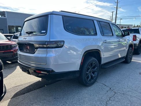 New 2026 Jeep Grand Wagoneer L Limited w/ Convenience Group I image 3