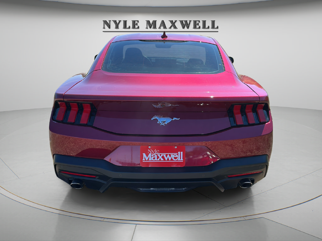 Used 2026 Ford Mustang Coupe RWD image 12