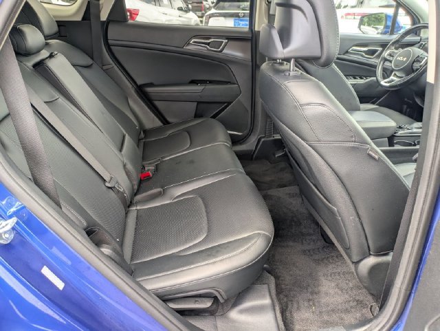 Used 2024 Kia Sportage EX FWD image 26