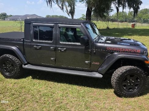 Used 2021 Jeep Gladiator Mojave AWD/4WD image 4