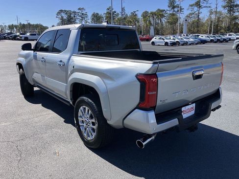Certified 2024 Toyota Tacoma Limited image 3