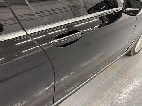 Used 2018 BMW 750i xDrive image 28