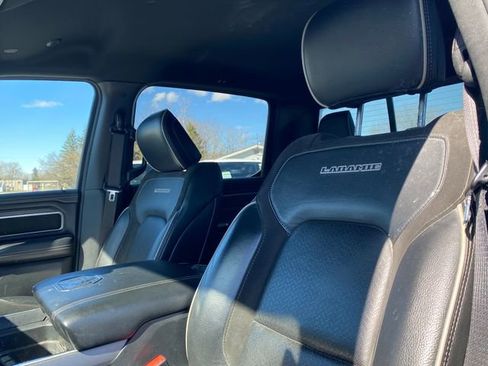 Used 2023 RAM 1500 Laramie AWD/4WD image 17