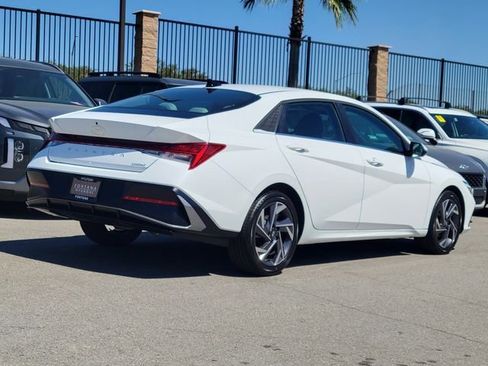 New 2026 Hyundai Elantra Limited image 2