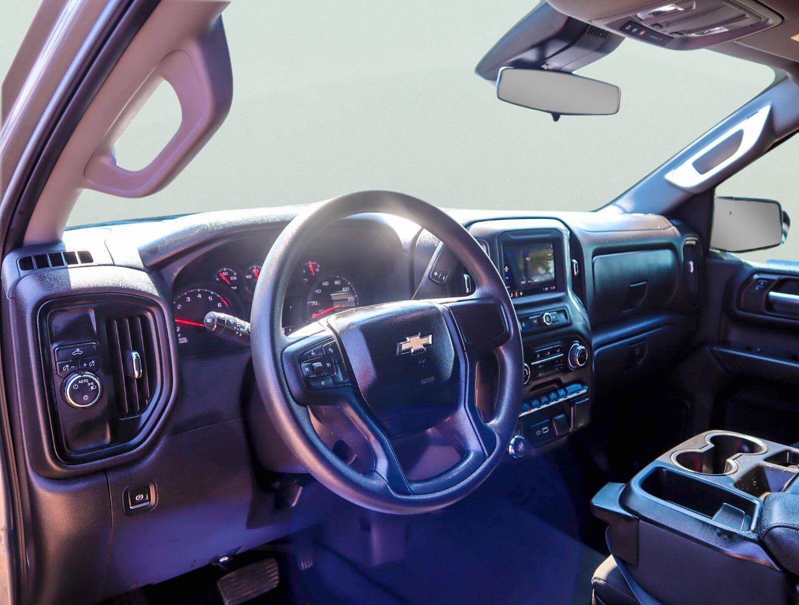 Used 2025 Chevrolet Silverado 1500 Custom RWD image 15