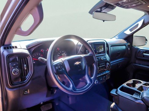 Used 2025 Chevrolet Silverado 1500 Custom RWD image 15