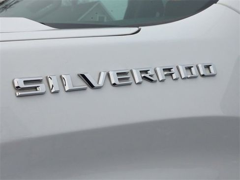 Used 2019 Chevrolet Silverado 1500 Custom w/ Custom Value Package image 30