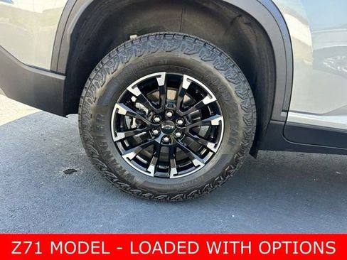 Certified 2025 Chevrolet Traverse Z71 w/ Driver Confidence Package image 7