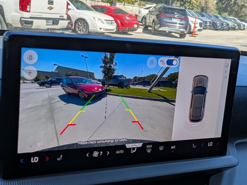 Used 2025 Ford Explorer Active image 27