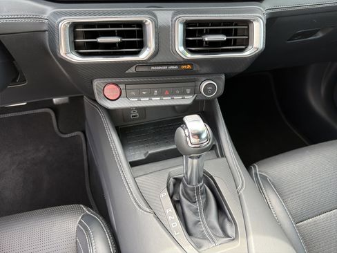 Used 2024 Ford Mustang Premium image 8