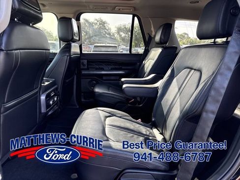 Used 2019 Ford Expedition Platinum AWD/4WD image 12