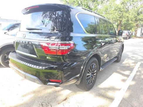 Certified 2022 Nissan Armada SL RWD image 3