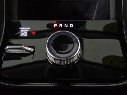 Used 2023 Jeep Grand Cherokee Limited w/ Black Appearance Package image 29