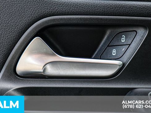 Used 2025 Mercedes-Benz GLA 250 4MATIC image 50