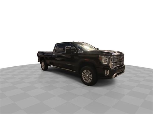 Used 2021 GMC Sierra 3500 Denali w/ Denali Ultimate Package image 3