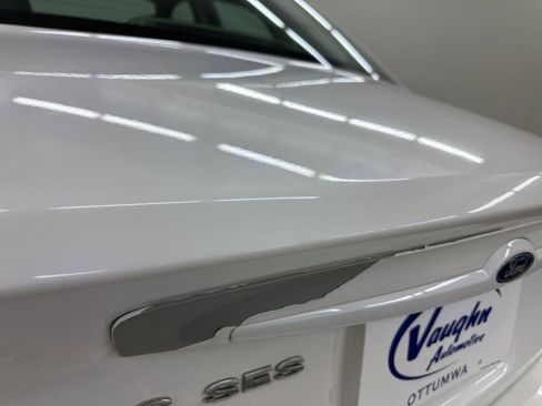 Used 2004 Ford Taurus SES image 15