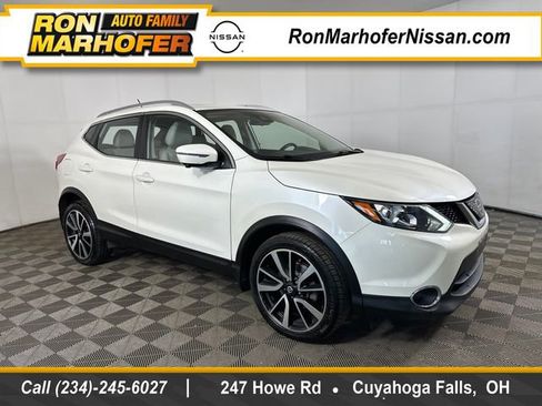 Used 2018 Nissan Rogue Sport SL w/ SL Premium Package image 1