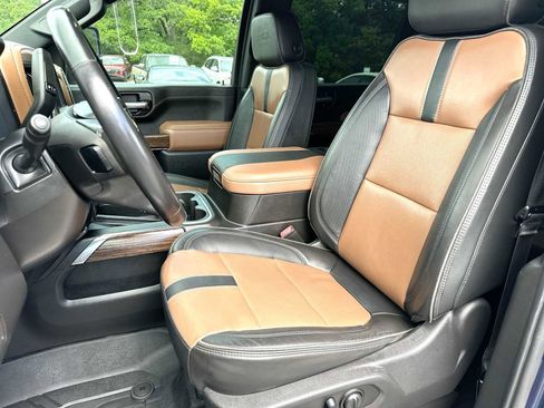 Used 2023 Chevrolet Silverado 3500 High Country image 17