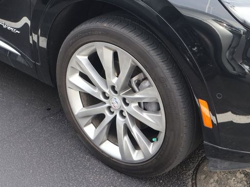 Used 2023 Buick Envision Avenir image 5